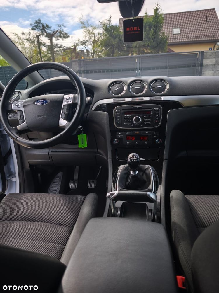 Ford S-Max 2.0 TDCi DPF Titanium X - 15