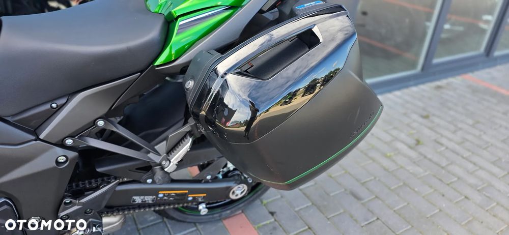 Kawasaki Ninja 1000 SX - 37