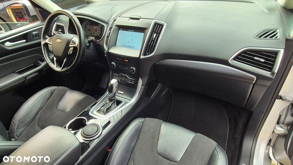 Ford S-Max 2.0 TDCi ST-Line PowerShift - 25