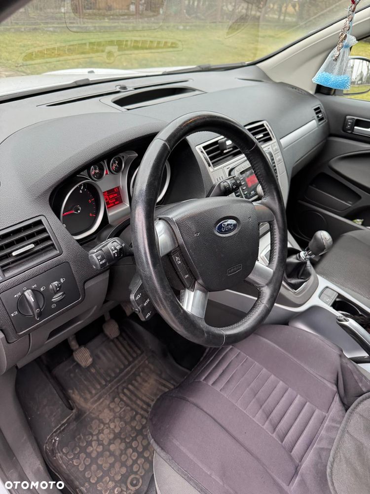 Ford Kuga 2.0 TDCi 2x4 Trend - 14