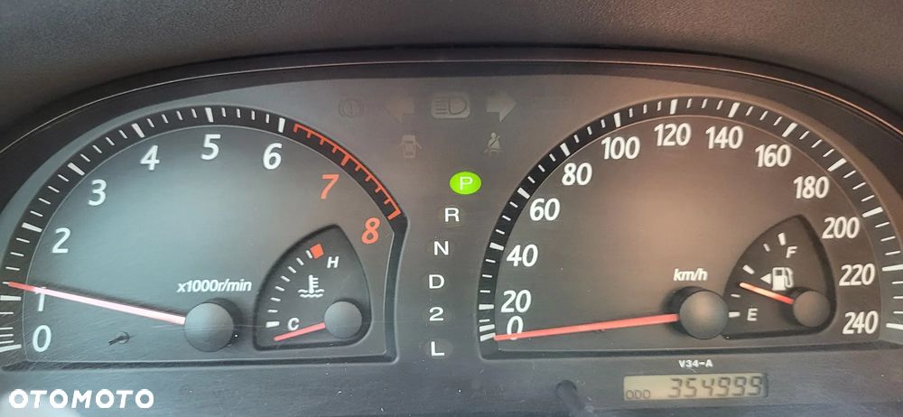 Toyota Camry 3.0 V6 - 22