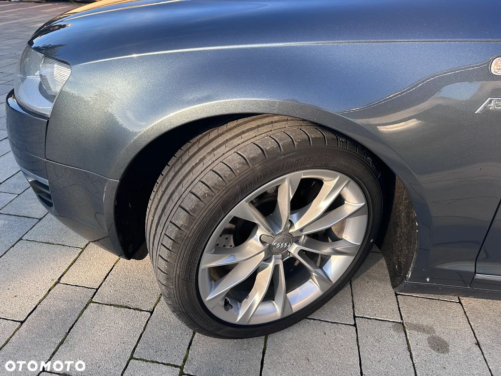 Audi A6 Avant 4.2 quattro tiptronic - 19