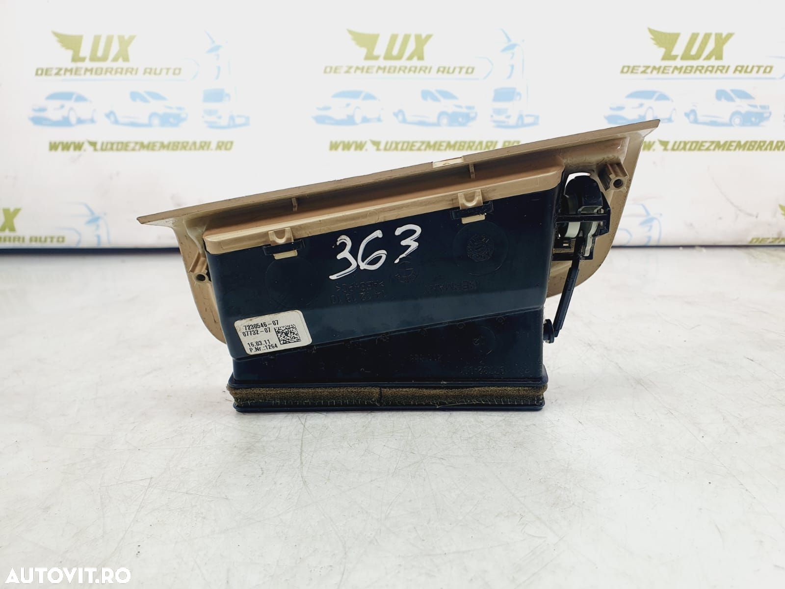 Grila ventilatie 7230546-07 7211886-04 BMW Seria 5 F11  [din 2009 pana  2013] - 3