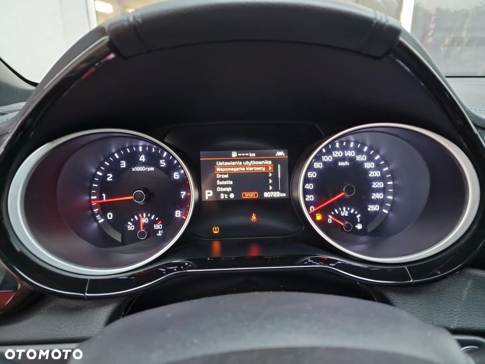 Kia ProCeed 1.6 T-GDI GT DCT - 14