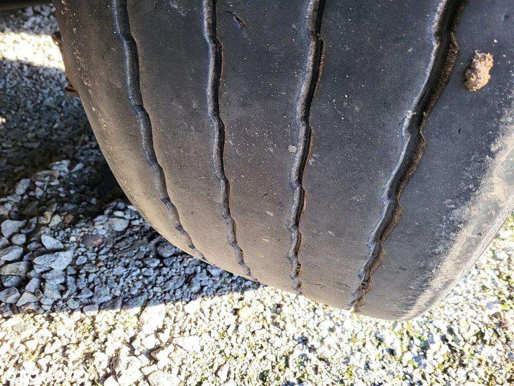 Krone Standard, Oś Podnoszona, Cert. XL - 8