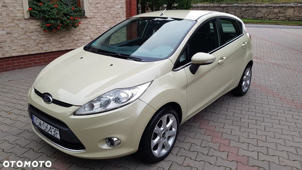 Ford Fiesta 1.25 Titanium - 27