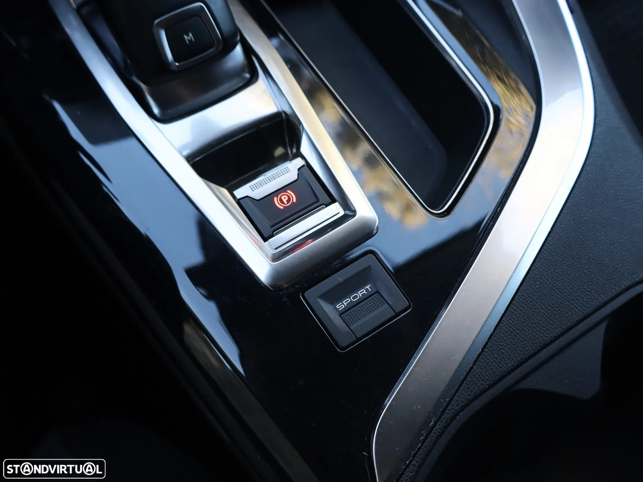 Peugeot 3008 1.5 BlueHDi Allure EAT8 - 27