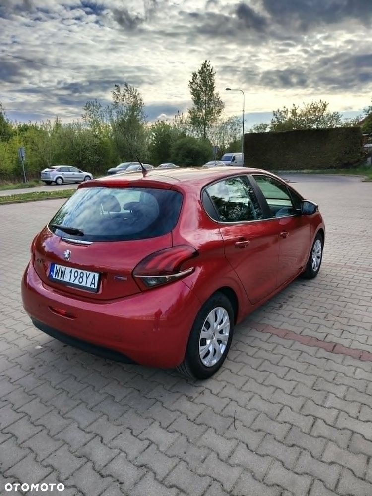 Peugeot 208 1.2 PureTech Active - 14