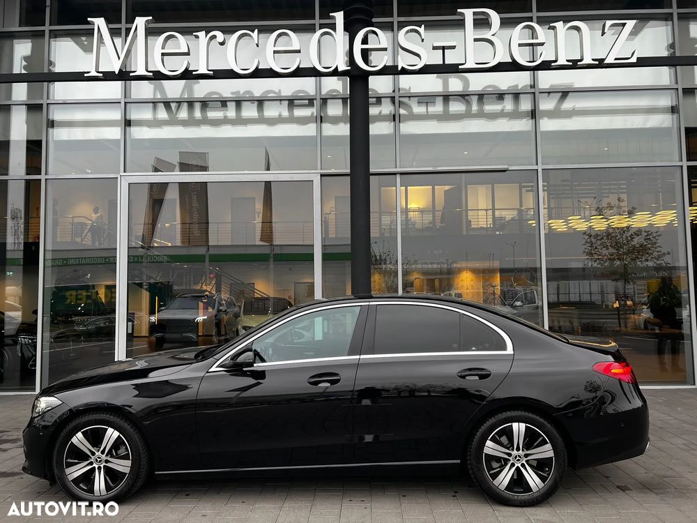 Mercedes-Benz C 300 4Matic 9G-TRONIC - 2