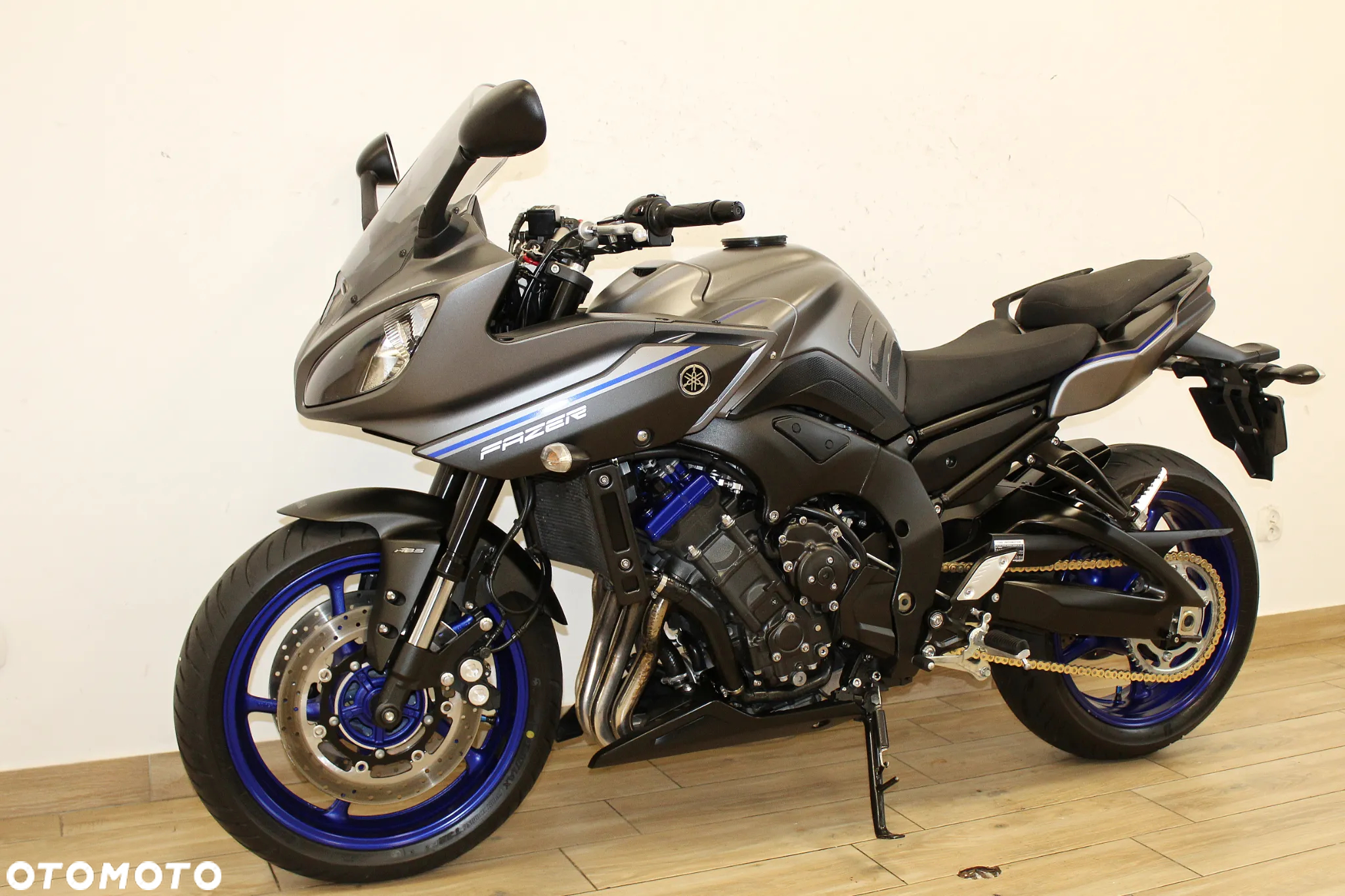 Yamaha FZ - 3