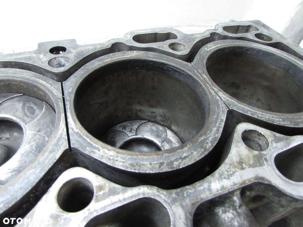 VOLVO S80 V70 XC 08-14 2.4 D5 BLOK DOL SILNIKA D5244T4 WAL TLOKI 30677367 - 9