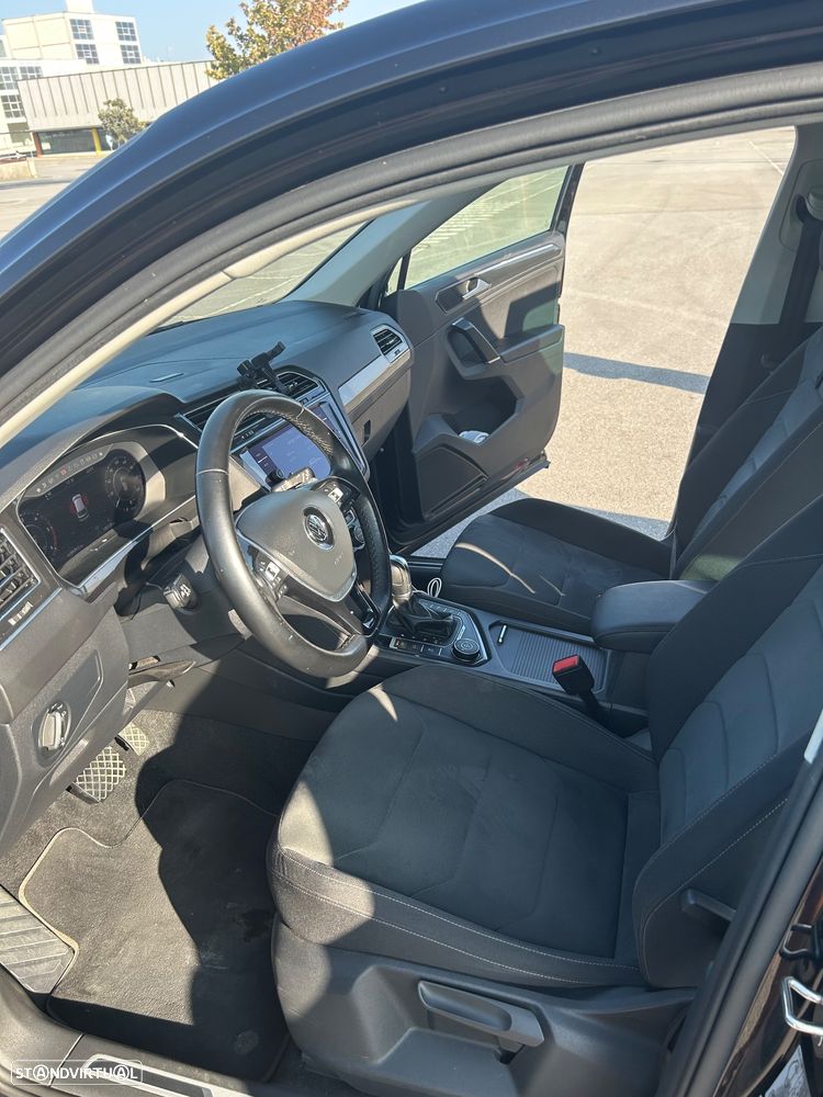 VW Tiguan 2.0 TDI R-Line DSG 4Motion - 4