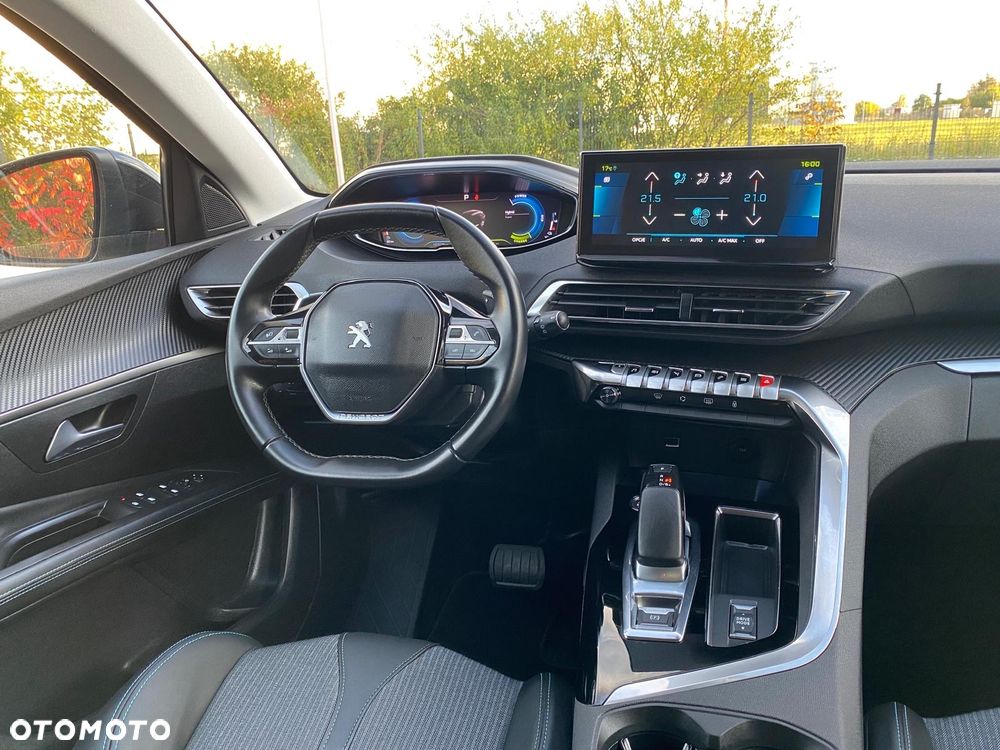 Peugeot 3008 225 e-EAT8 Allure Pack - 19