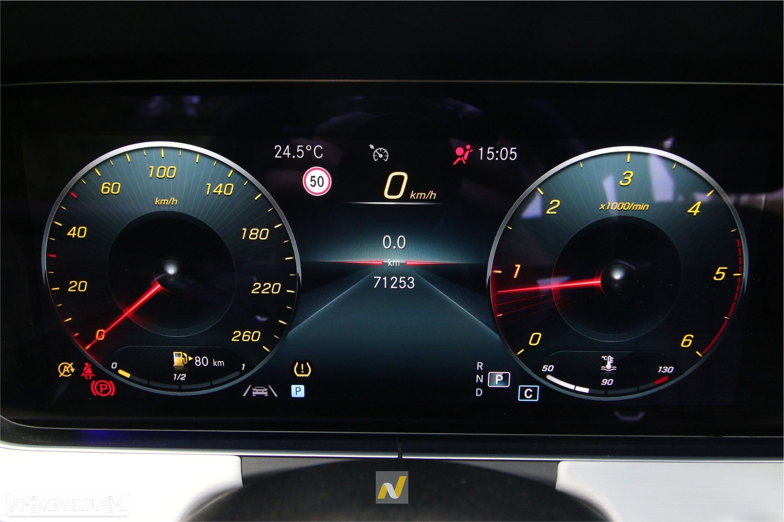 Mercedes-Benz E 220 d 4Matic T 9G-TRONIC Avantgarde - 19