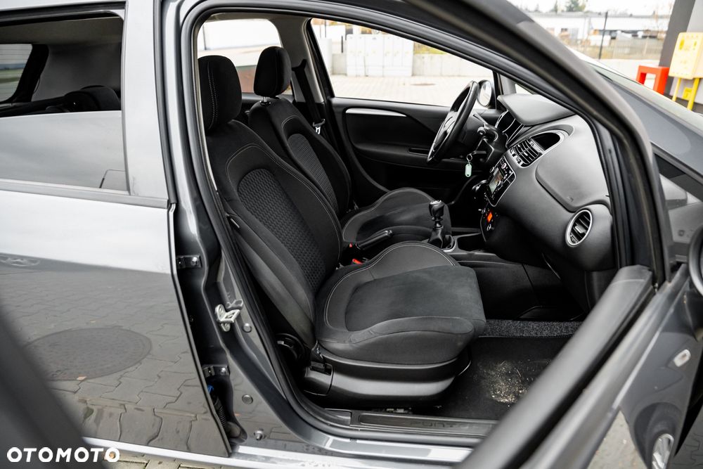 Fiat Punto 1.4 Easy S&S - 22