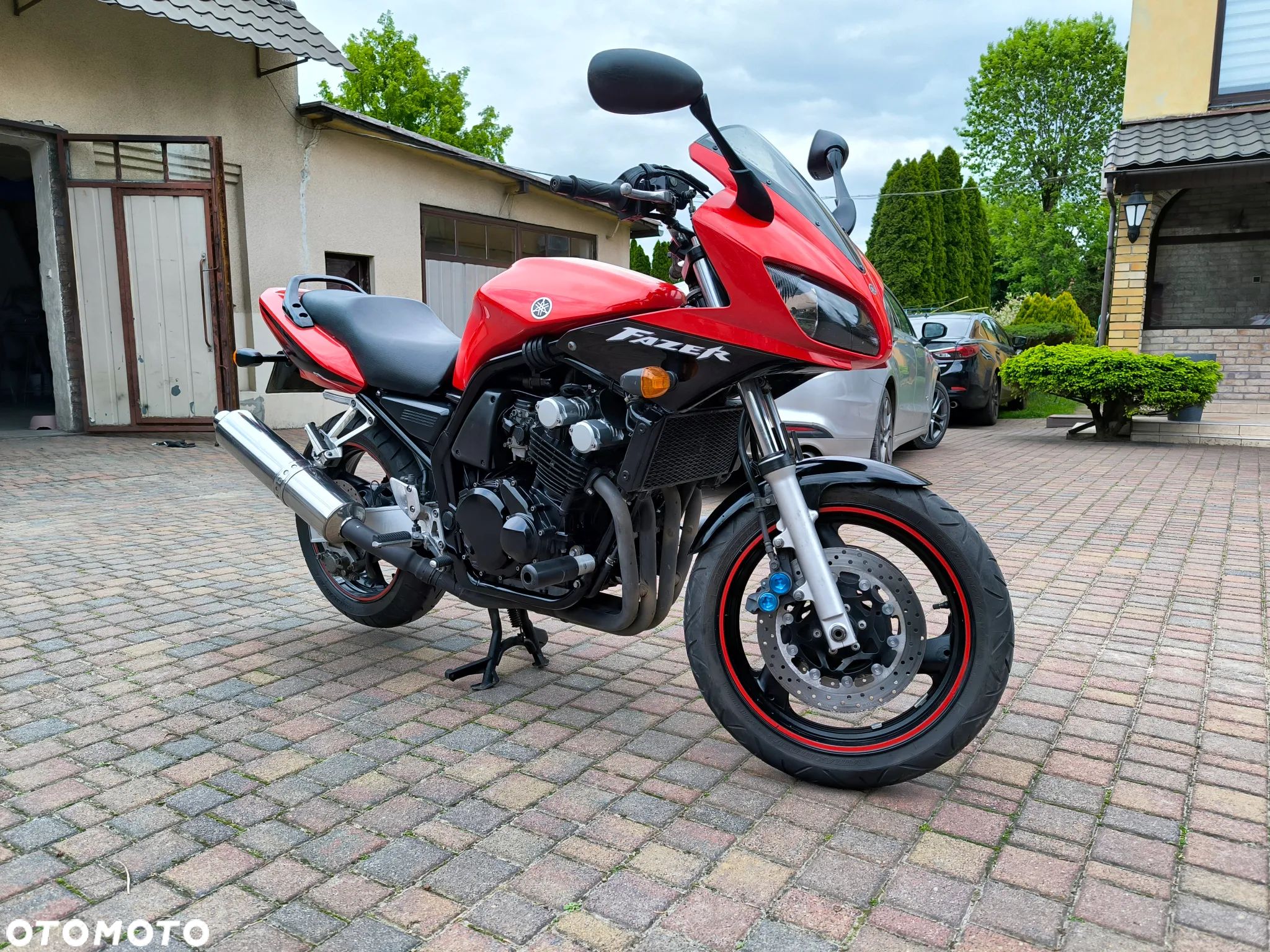 Yamaha FZS - 1