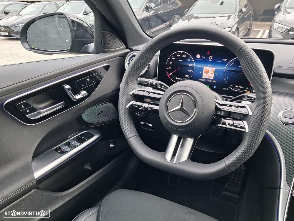 Mercedes-Benz C 300 de AMG Line - 16