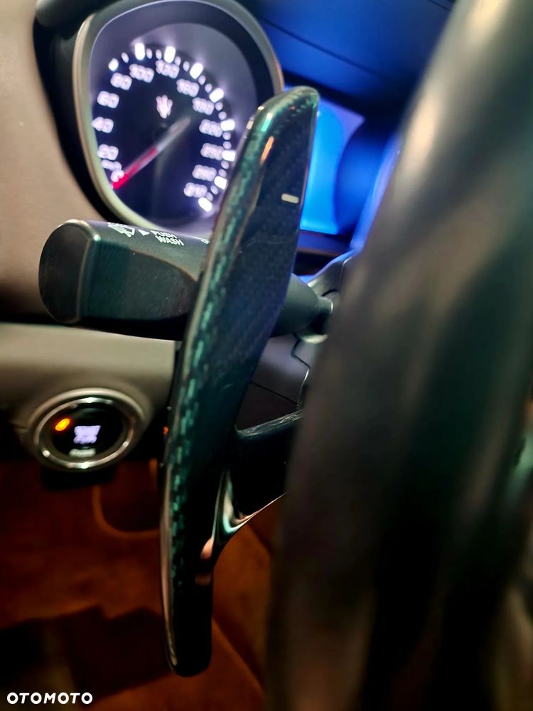 Maserati Ghibli S Q4 - 16