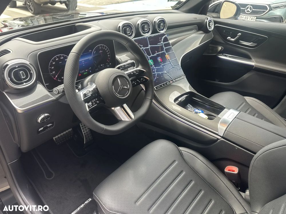 Mercedes-Benz GLC 300 e 4Matic 9G-TRONIC AMG Line Advanced - 16