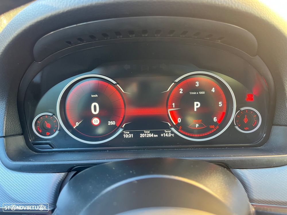 BMW 520 d xDrive Pack M Auto - 11