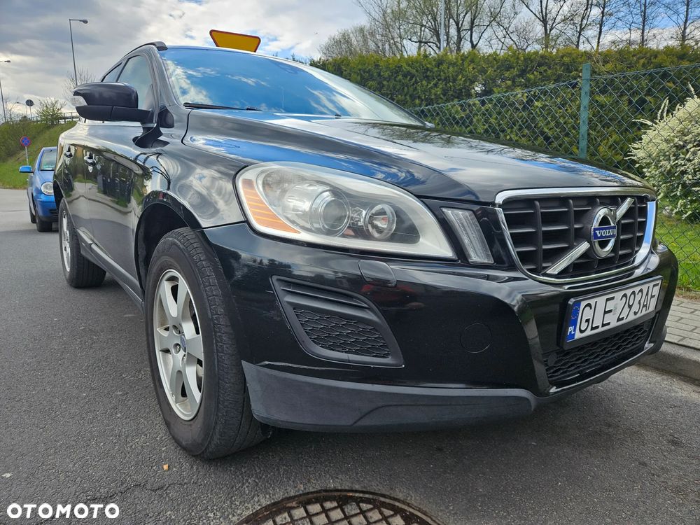 Volvo XC 60 - 4