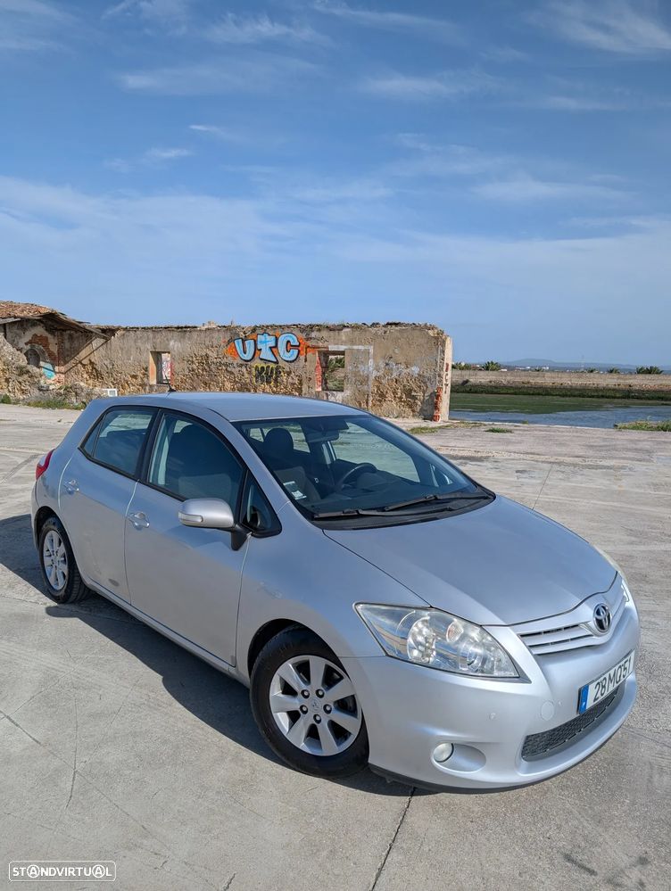 Toyota Auris 1.4 D-4D Comfort - 5