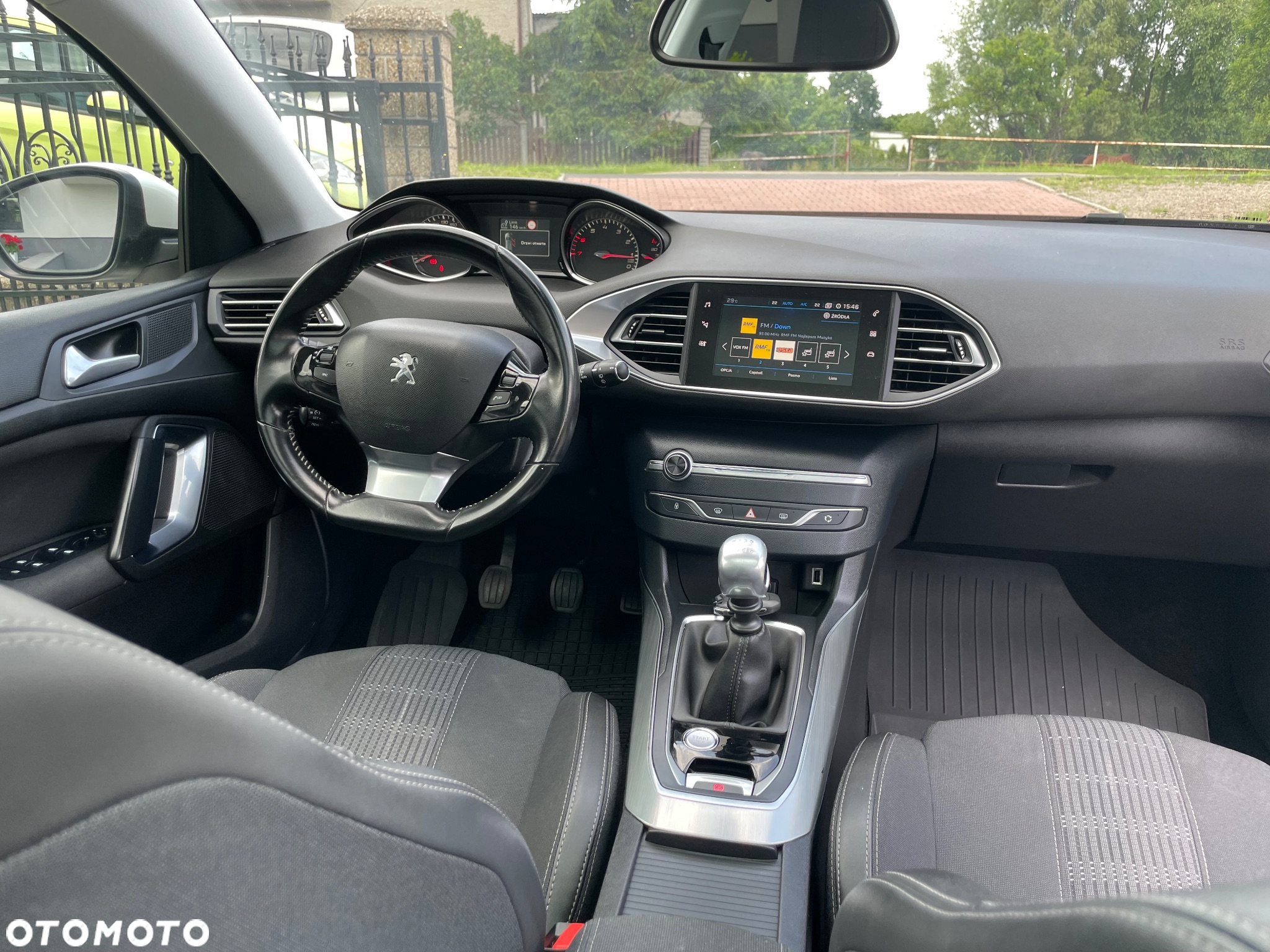Peugeot 308 1.2 PureTech GPF Allure S&S - 9