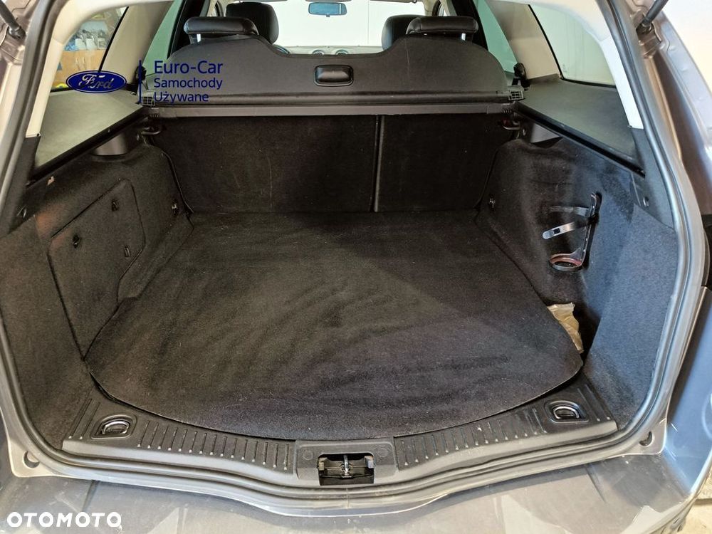 Ford Mondeo - 9