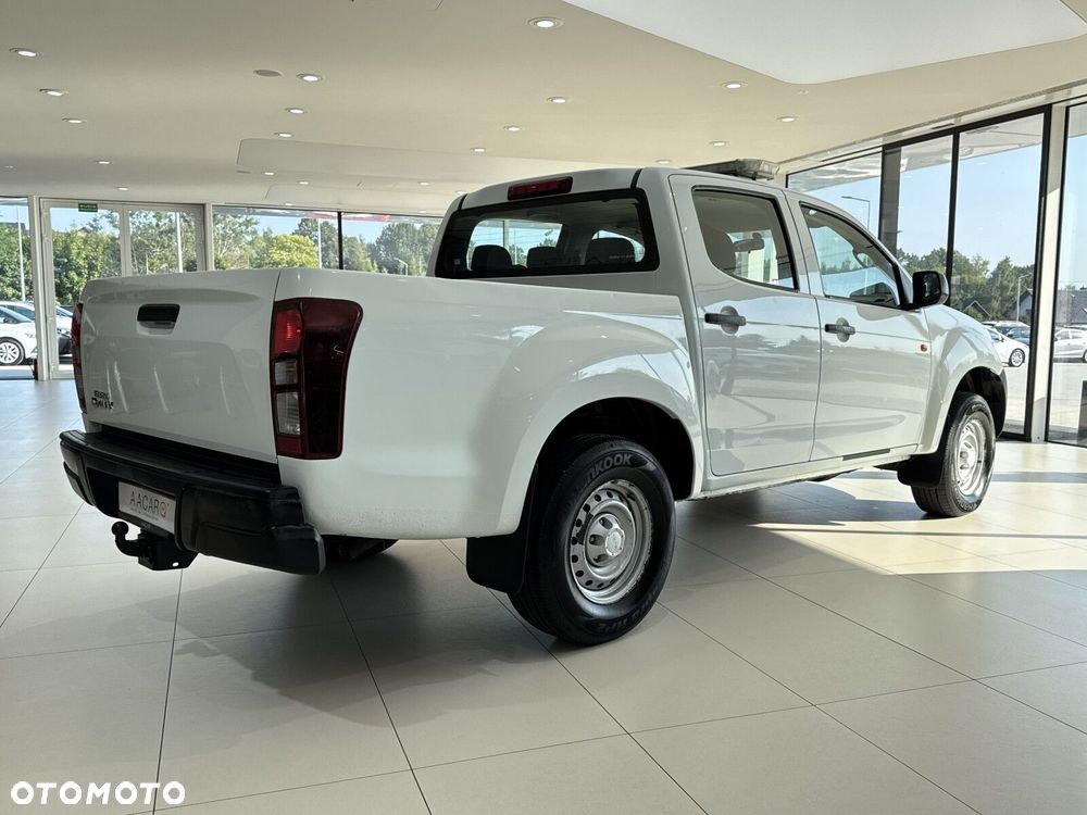 Isuzu D-Max - 5