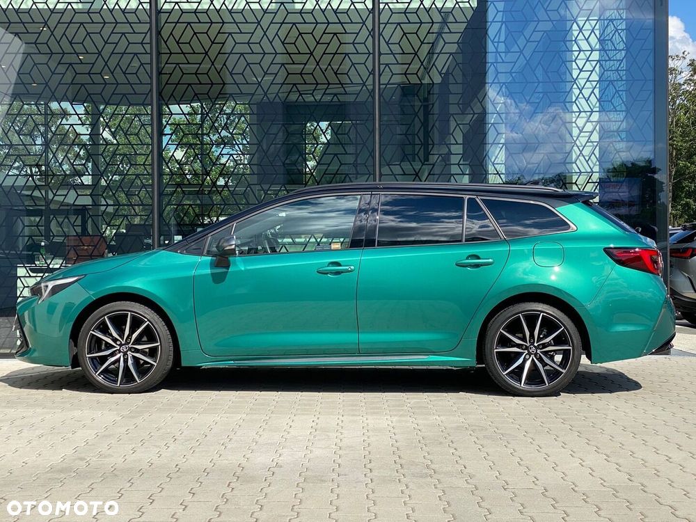 Toyota Corolla 2.0 Hybrid GR Sport - 3
