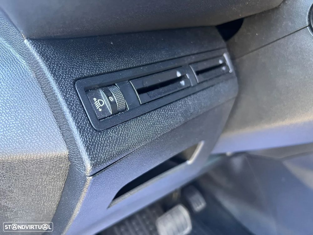 Peugeot 3008 BlueHDi 120 Stop & Start EAT6 Allure - 11