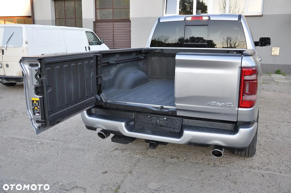 RAM 1500 5.7 Crew Cab Laramie - 15