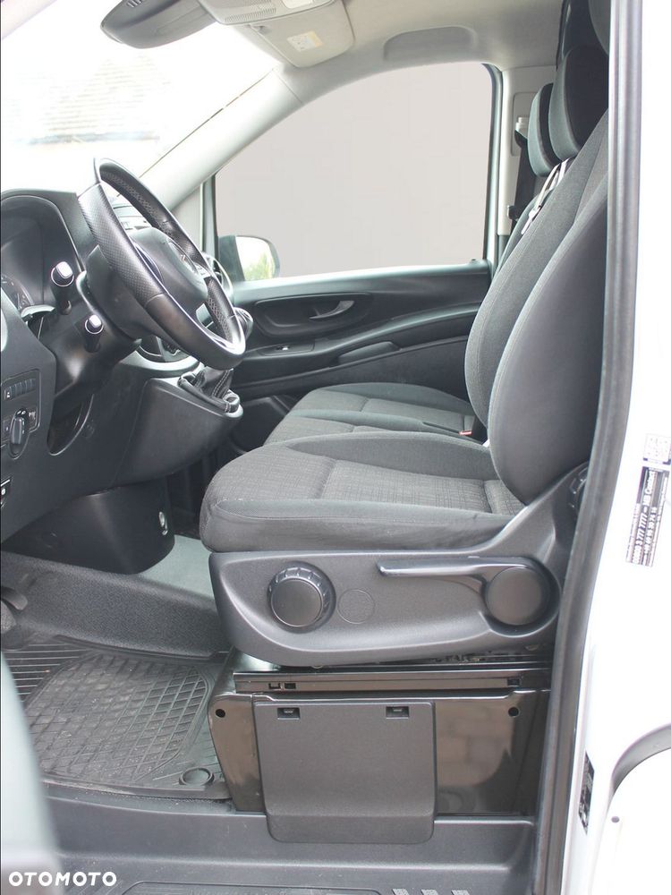 Mercedes-Benz VITO - 12