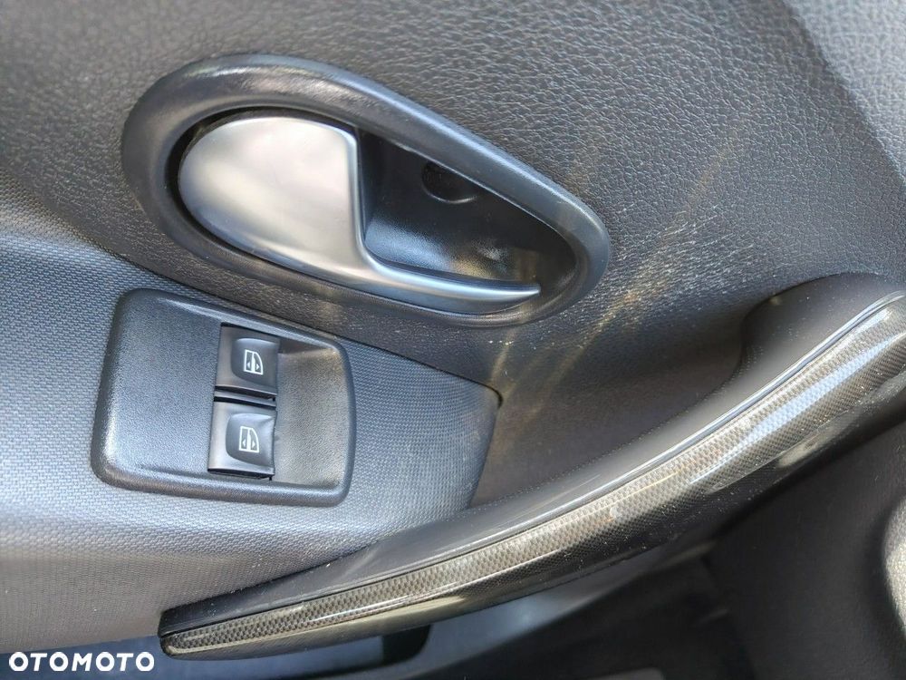 Dacia Logan - 15