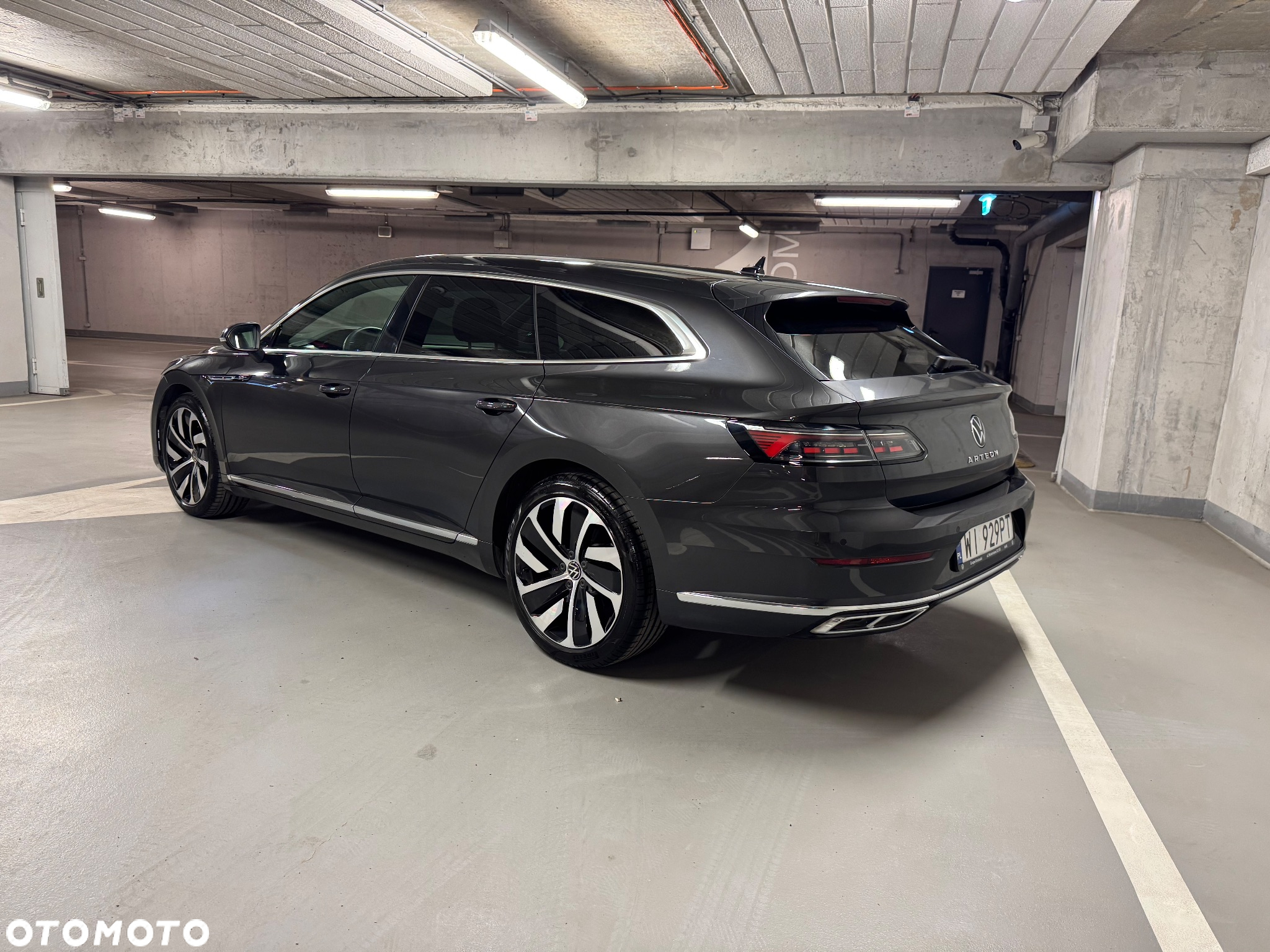 Volkswagen Arteon 2.0 TSI R-Line DSG - 4