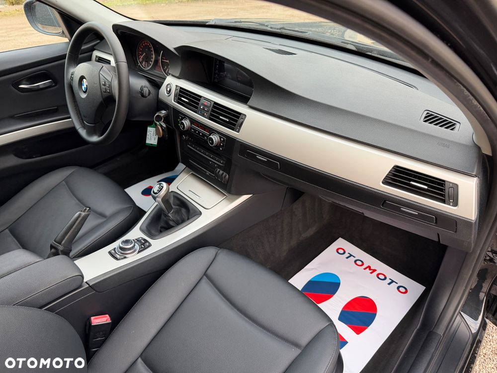 BMW Seria 3 - 17