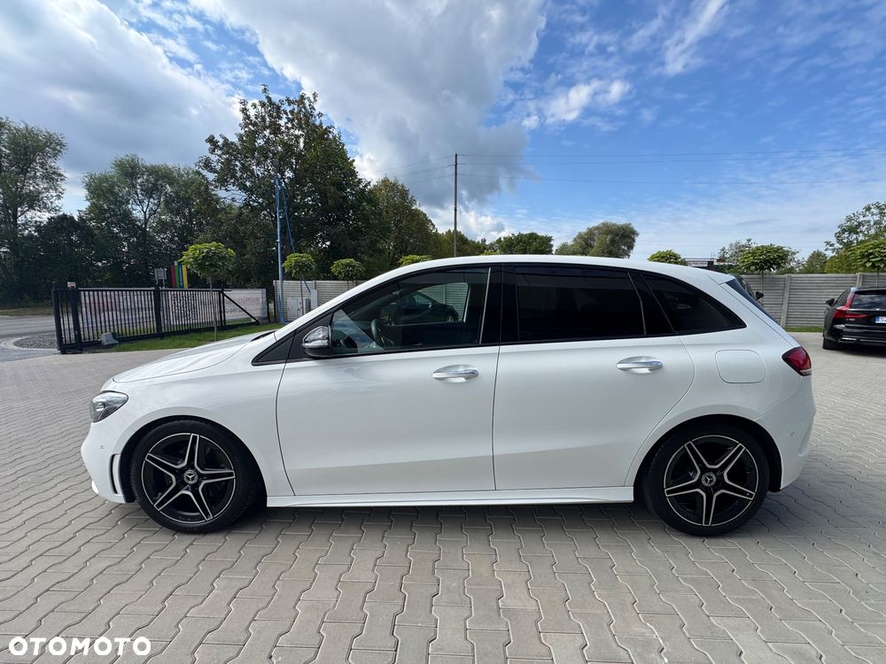 Mercedes-Benz Klasa B 200 d AMG Line 8G-DCT - 6