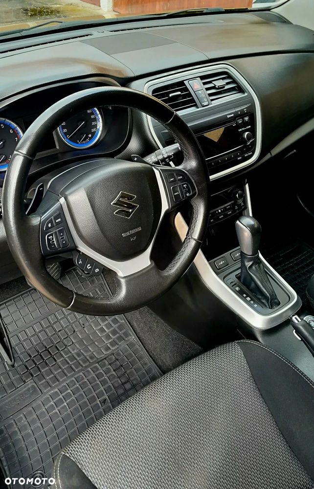 Suzuki SX4 S-Cross 1.6 Premium 4WD CVT - 8