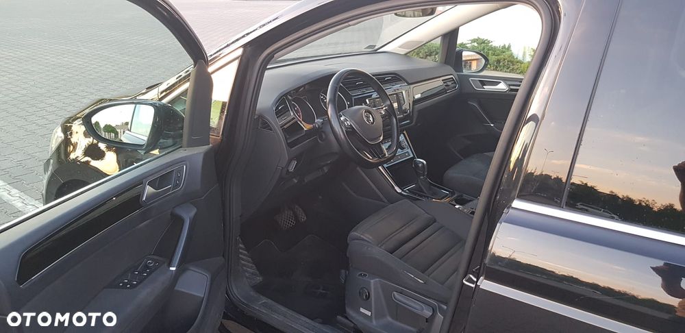 Volkswagen Touran 1.4 TSI BMT Highline DSG - 6