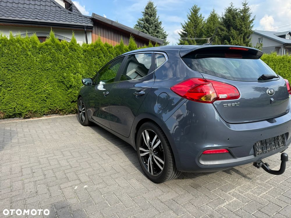 Kia Ceed 1.6 GDI Edition 7 - 12