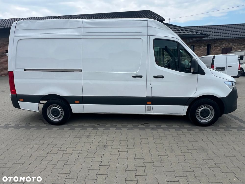 Mercedes-Benz Sprinter L2 - 2