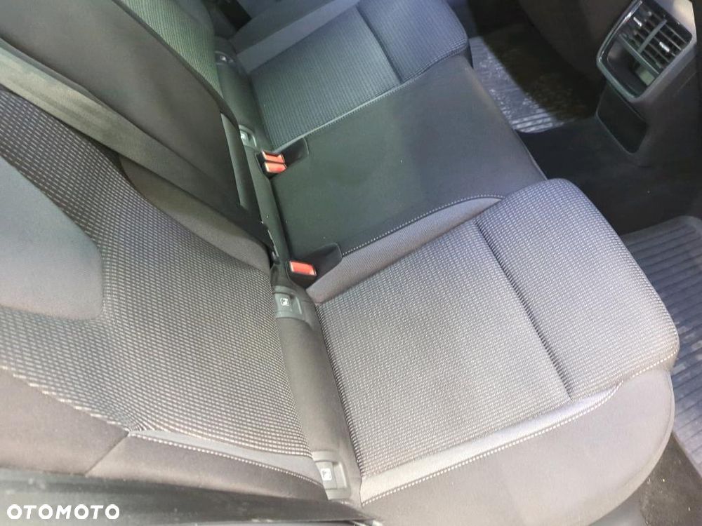 Skoda Octavia 1.5 TSI ACT Ambition - 8