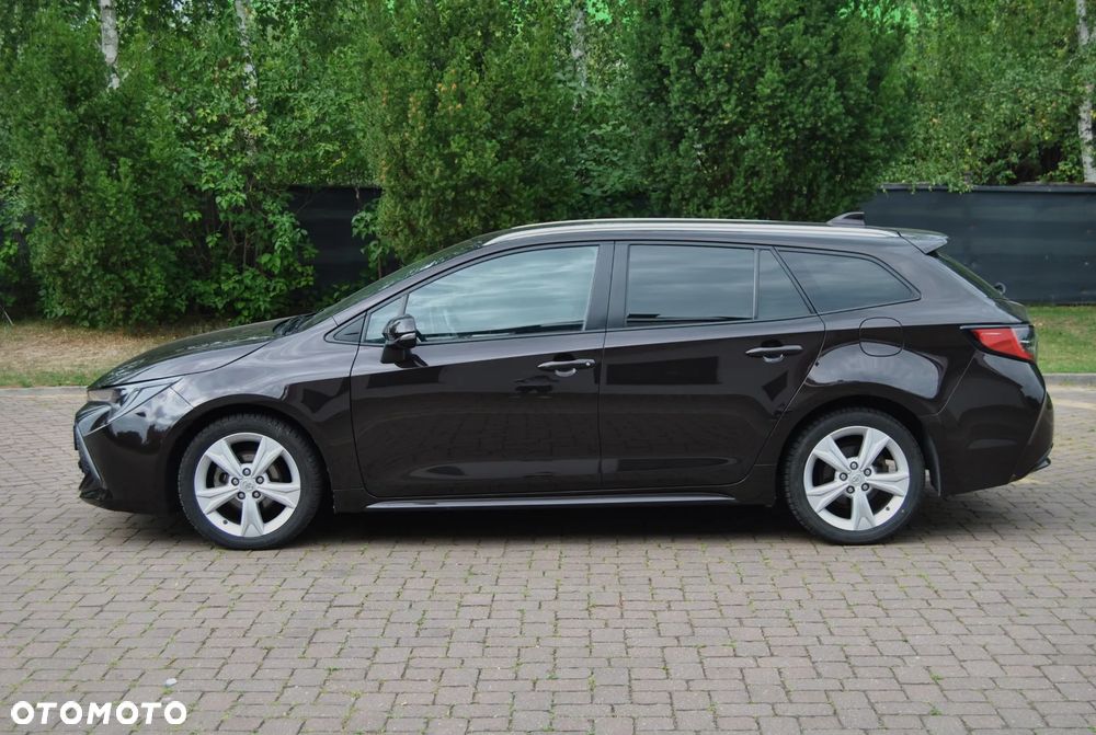 Toyota Corolla 1.8 Hybrid Comfort - 22