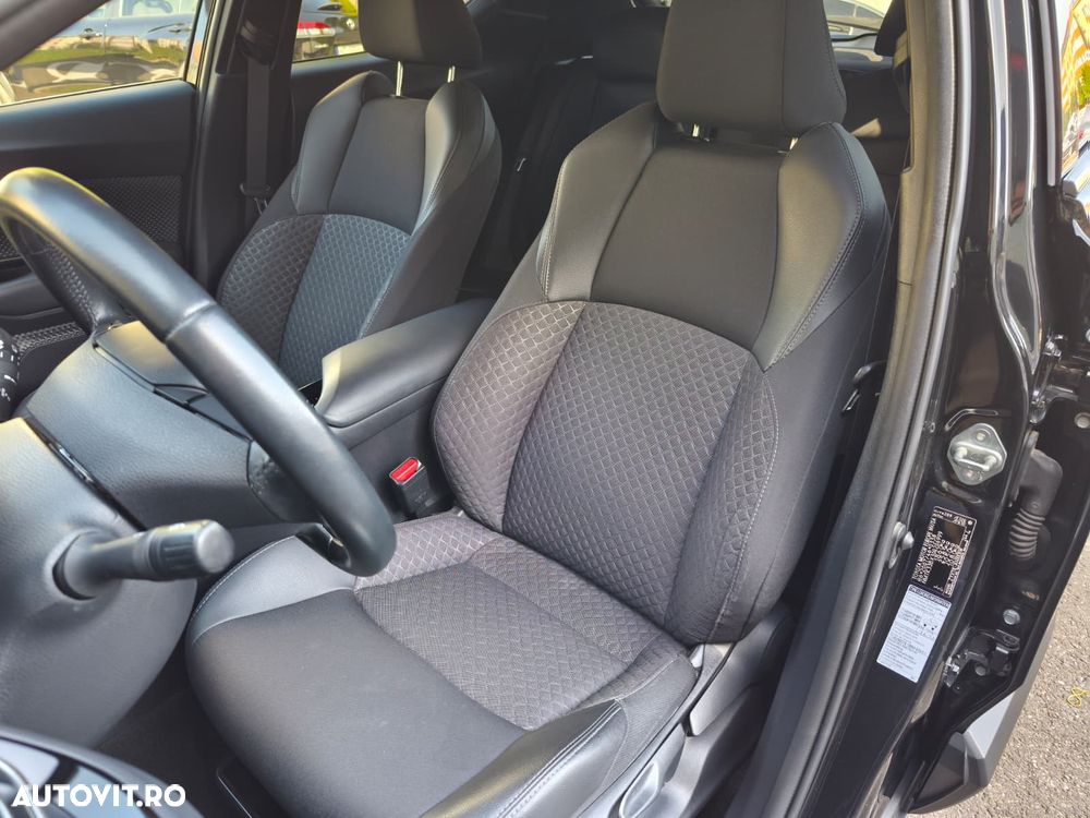 Toyota C-HR - 8