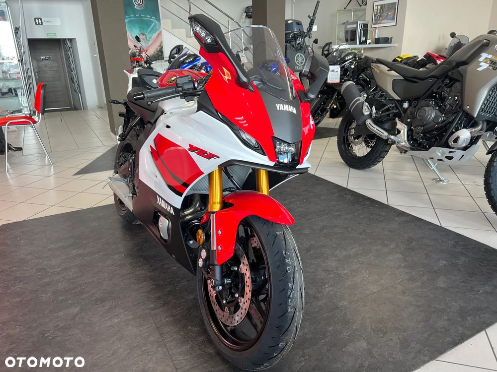 Yamaha R7 - 4