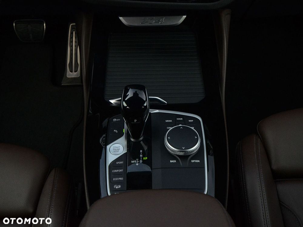 BMW X4 - 36