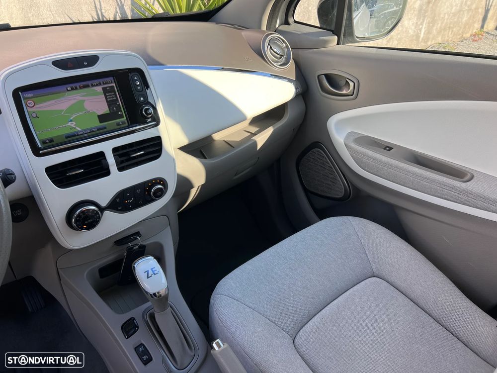 Renault Zoe (c/ Bateria) Limited 40 - 14