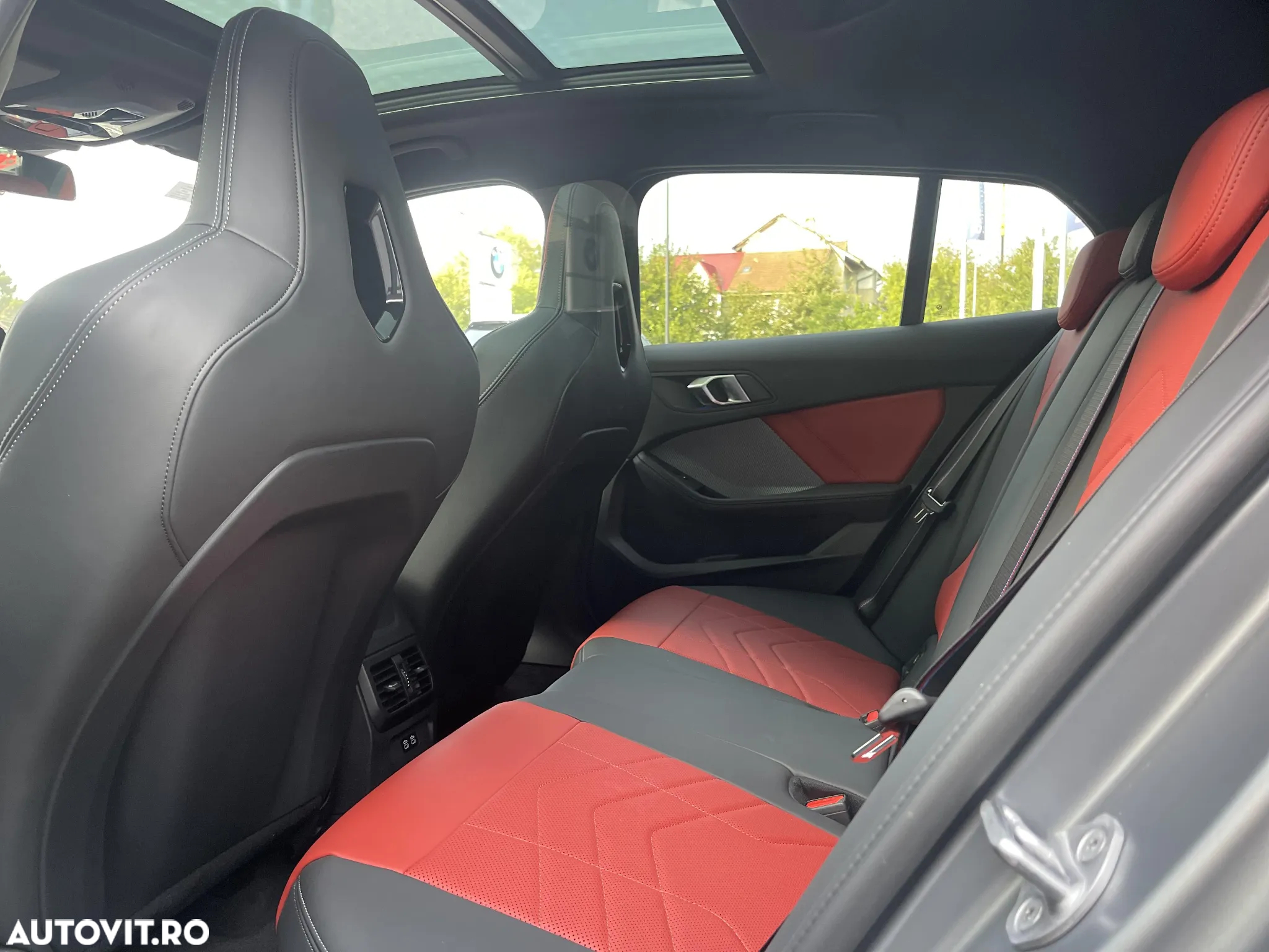 BMW M1 M135i xDrive AT - 15