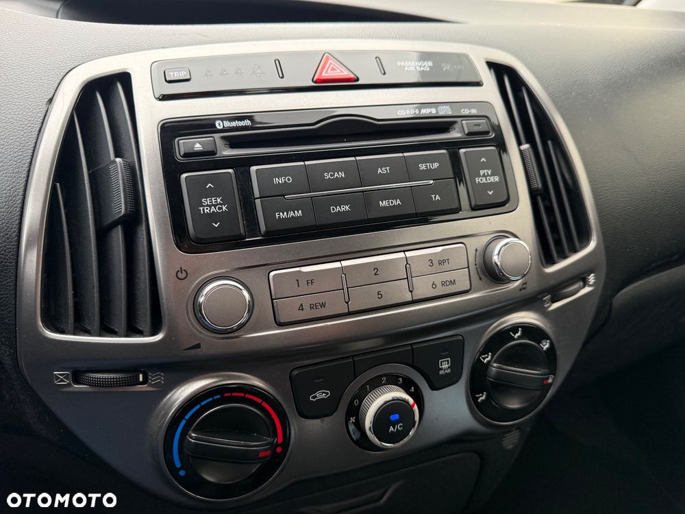 Hyundai i20 1.1 CRDi Classic - 14