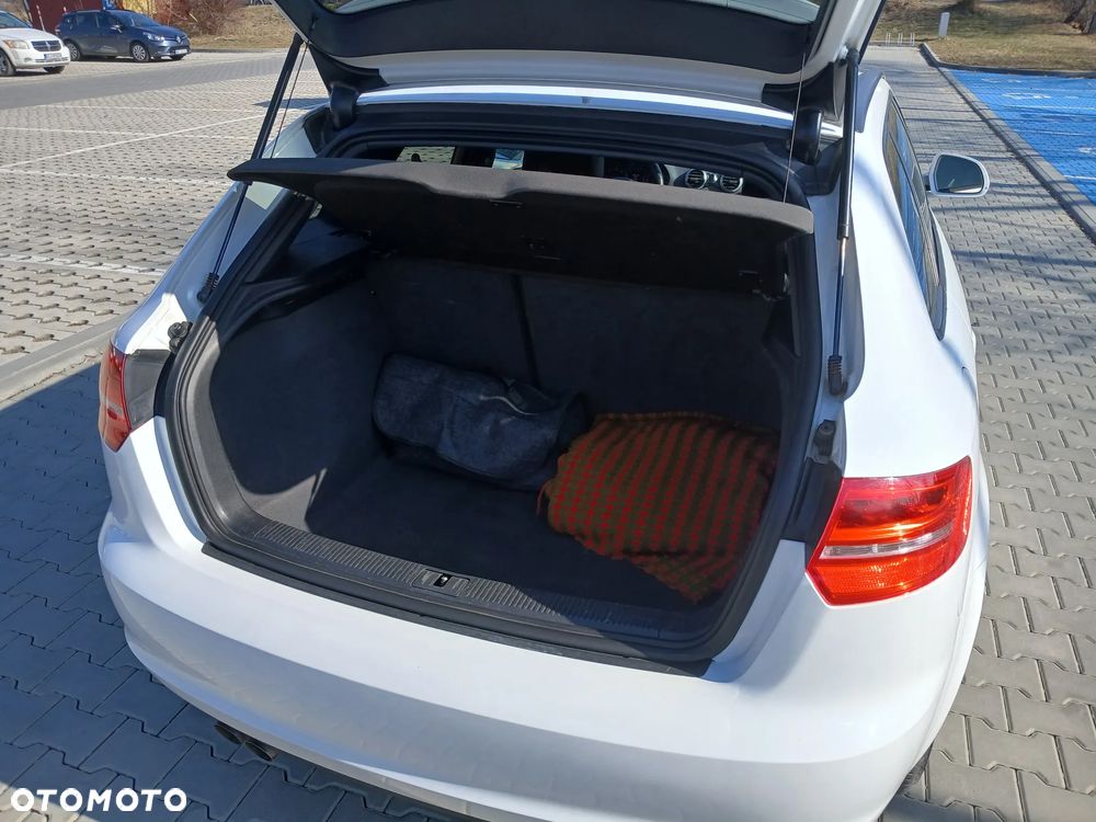 Audi A3 Sportback 2.0 TDI DPF Ambition - 13